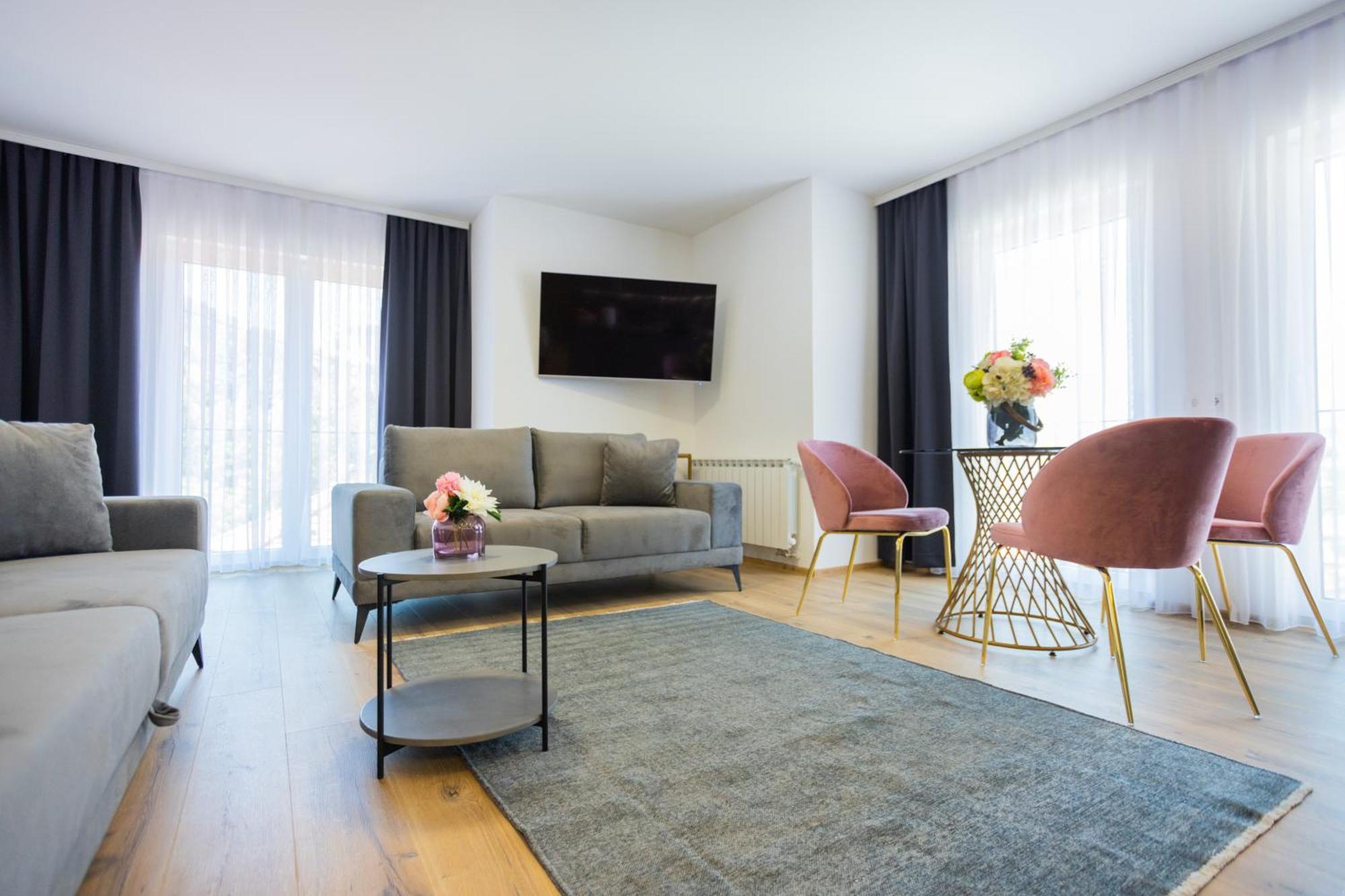 Happy House Old Town Luxury Apartment Sarajevo Bagian luar foto
