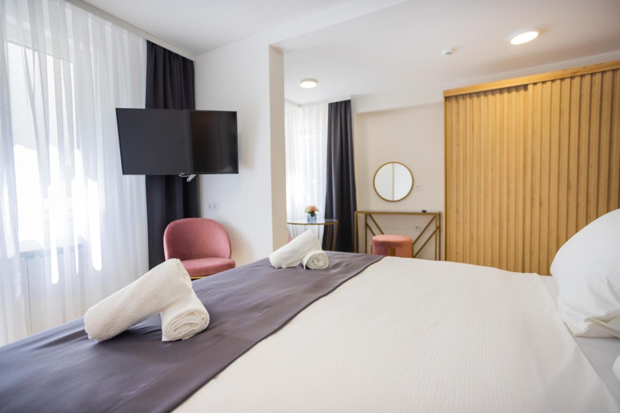 Happy House Old Town Luxury Apartment Sarajevo Bagian luar foto