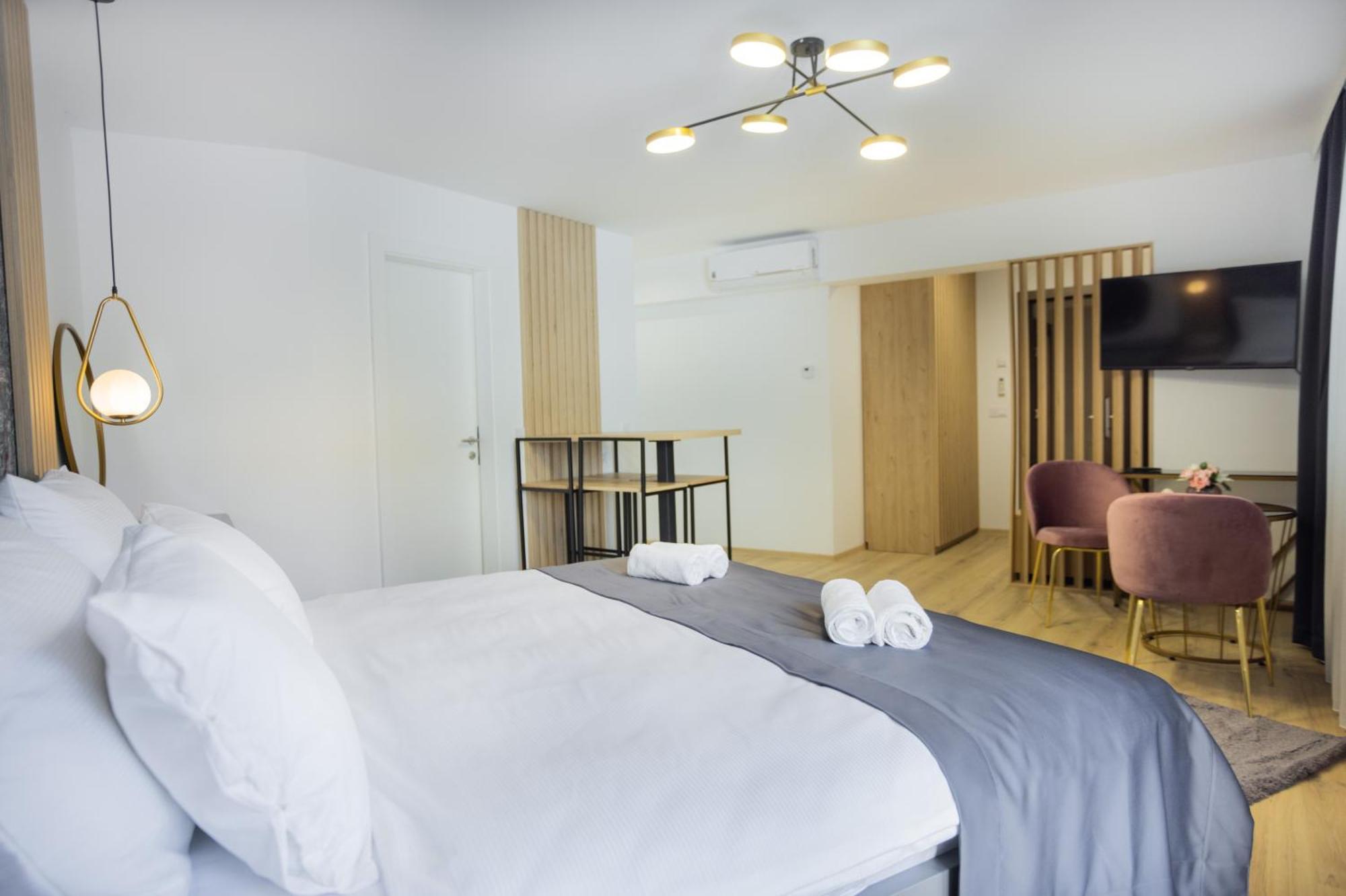 Happy House Old Town Luxury Apartment Sarajevo Bagian luar foto